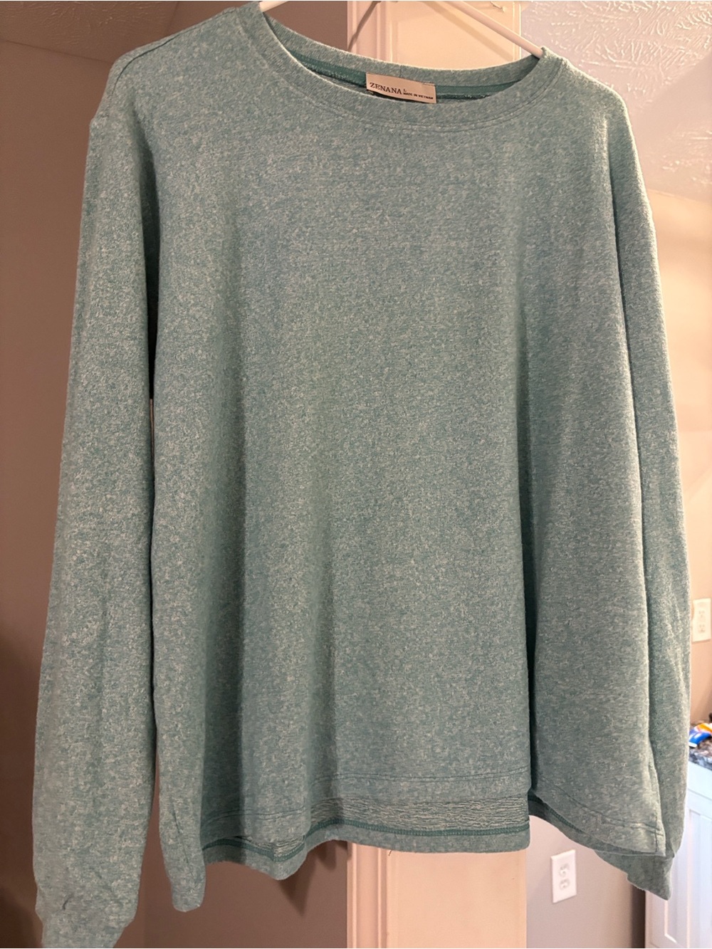 Zenana Outfitters Teal Heather Top